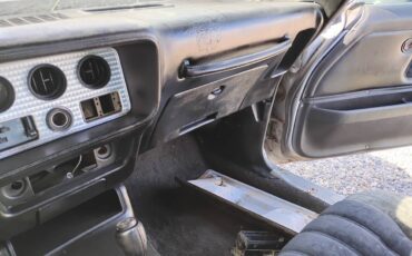Pontiac-trans-am-1977-14