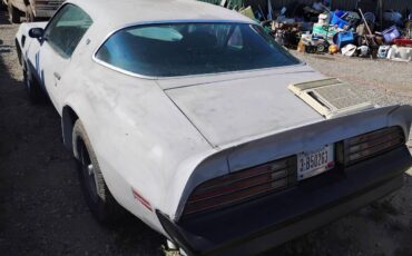 Pontiac-trans-am-1977