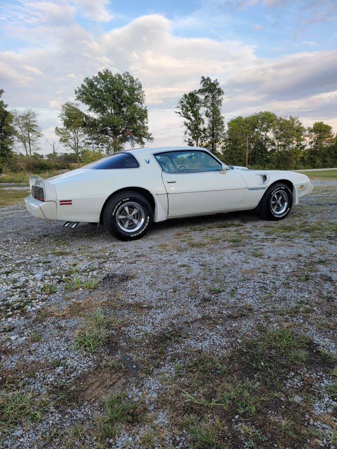 Pontiac-trans-am-1979-white-14