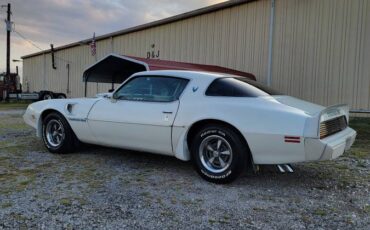 Pontiac-trans-am-1979-white