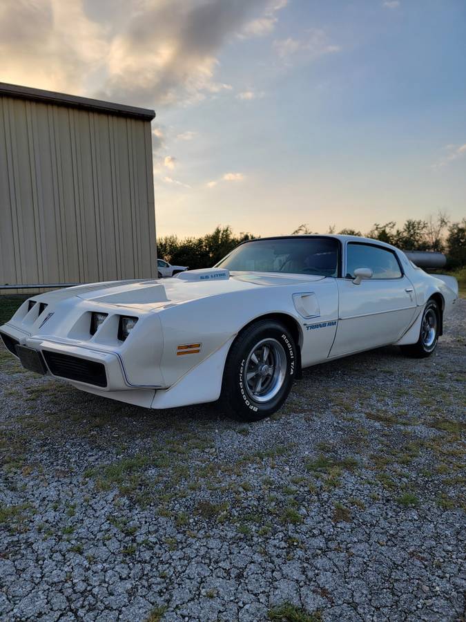 Pontiac-trans-am-1979-white-6