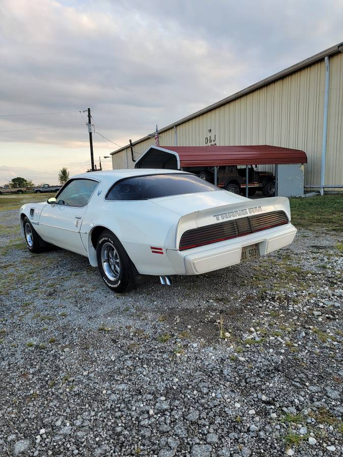 Pontiac-trans-am-1979-white-8