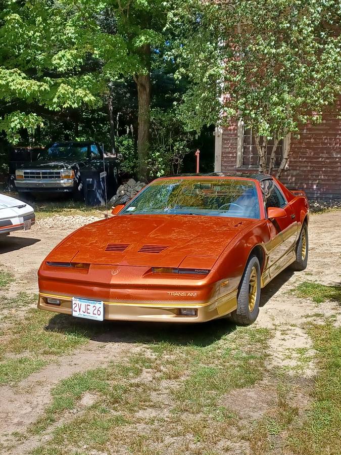 Pontiac-trans-am-1985-brown