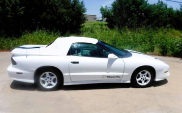 Pontiac-trans-am-covertible-1994-white-1