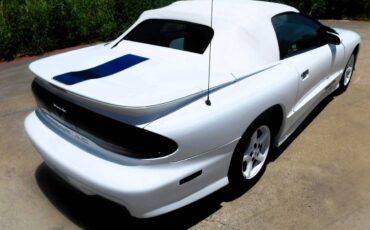 Pontiac-trans-am-covertible-1994-white-2