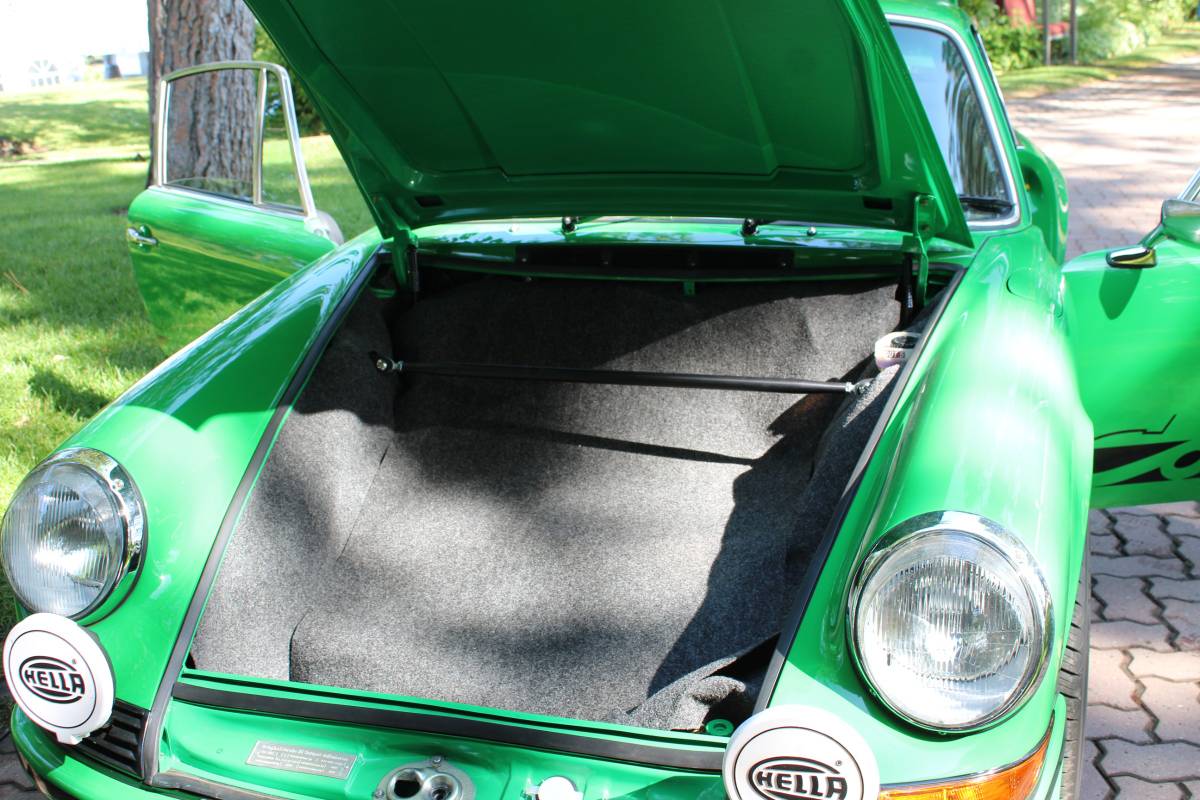 Porsche-1970-green-17