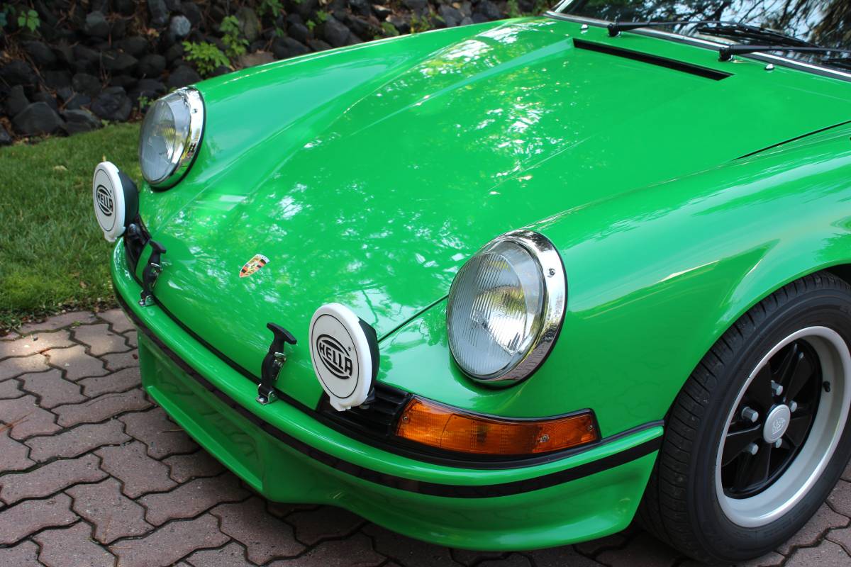 Porsche-1970-green-8