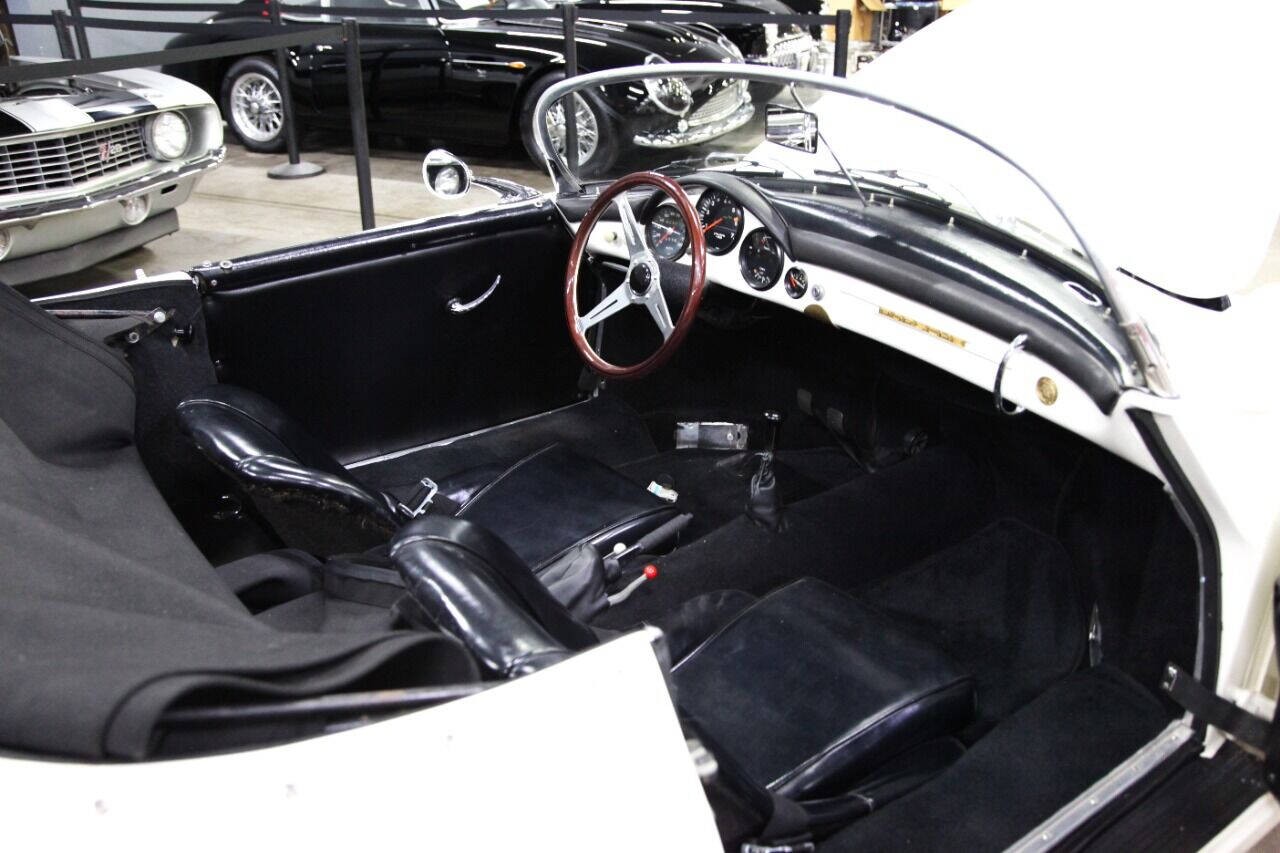 Porsche-356-1978-Convertible-17