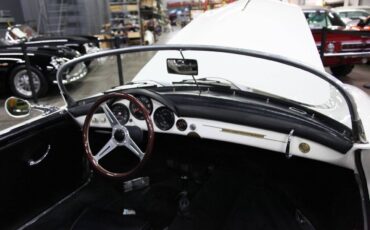 Porsche-356-1978-Convertible-19