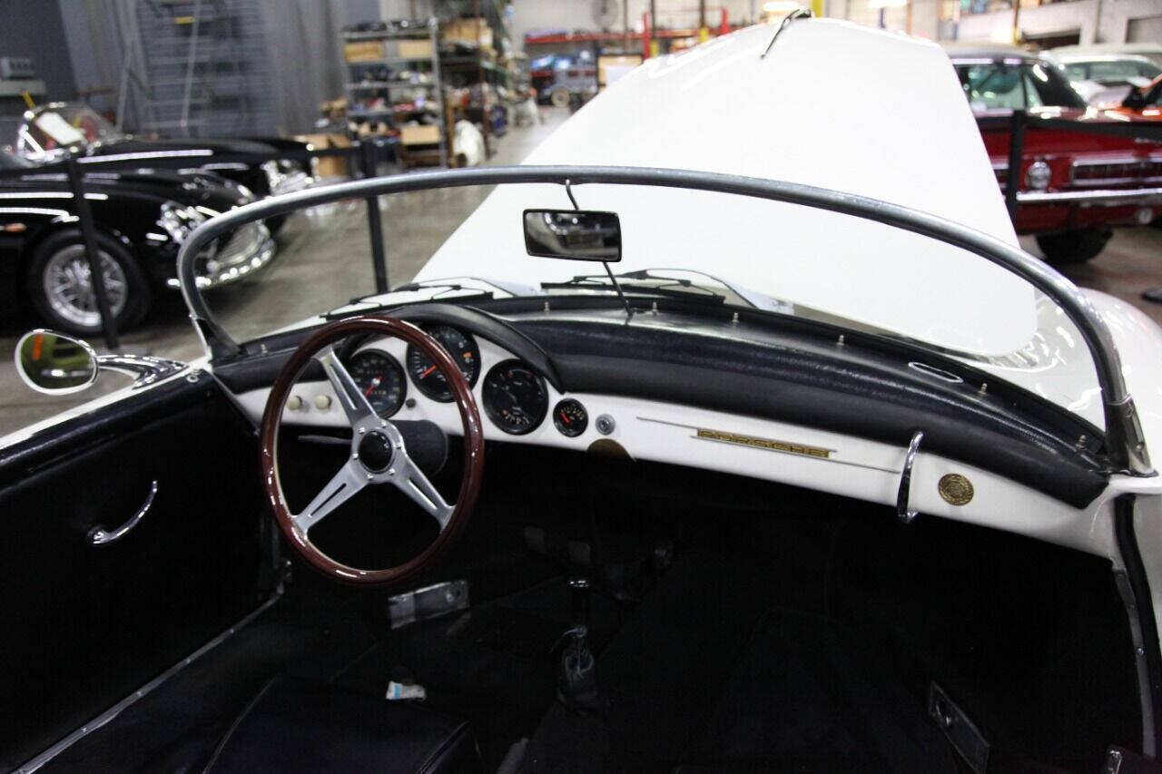 Porsche-356-1978-Convertible-19