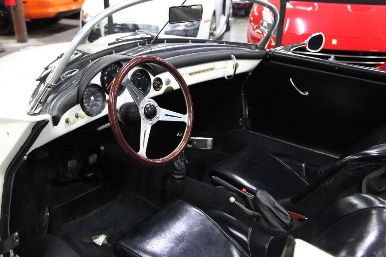 Porsche-356-1978-Convertible-6