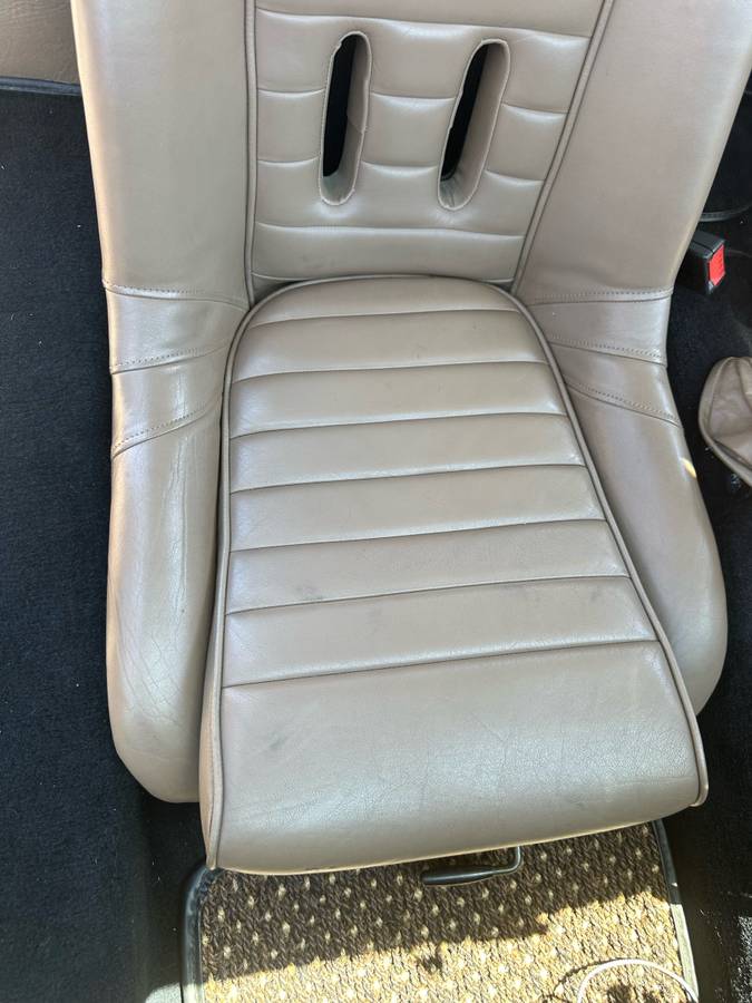 Porsche-356-coupe-replica-1971-19