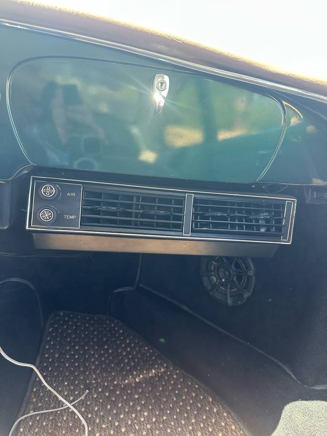 Porsche-356-coupe-replica-1971-21