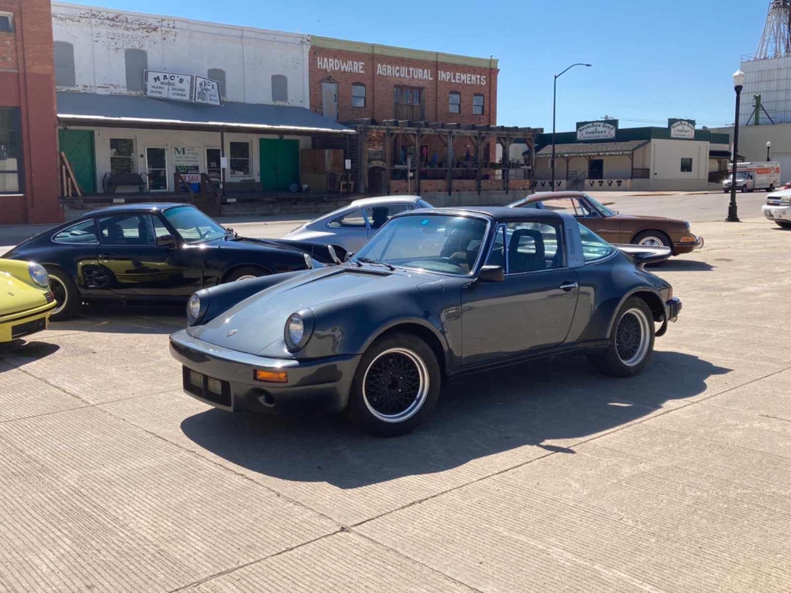Porsche-911-1972-Convertible-17