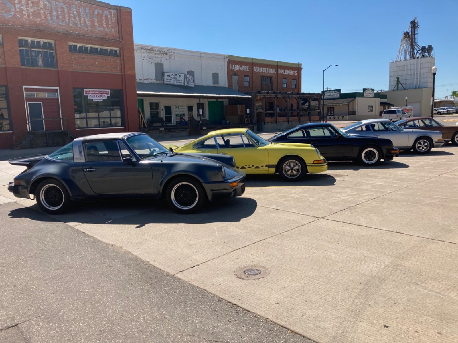 Porsche-911-1972-Convertible