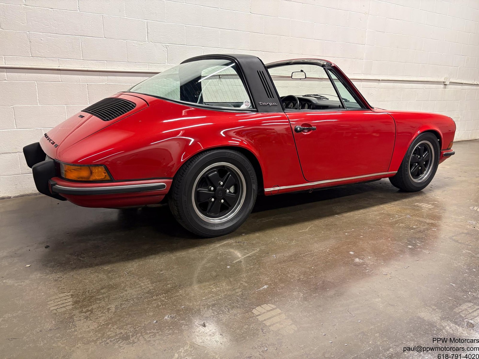 Porsche-911-1973-Targa-14