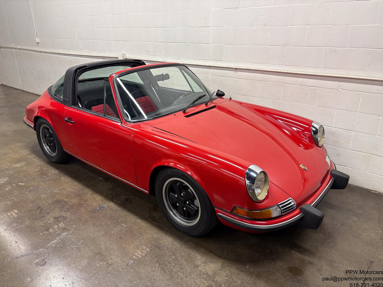 Porsche-911-1973-Targa-16