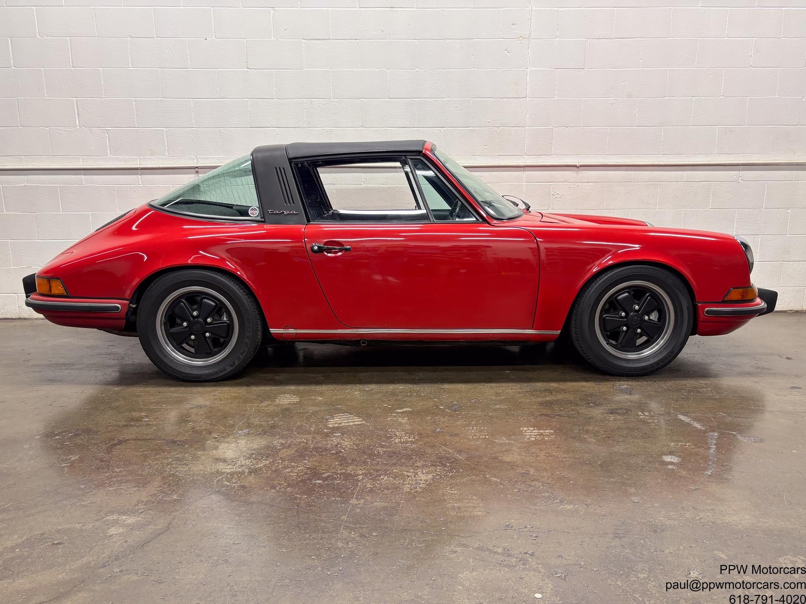 Porsche-911-1973-Targa-18