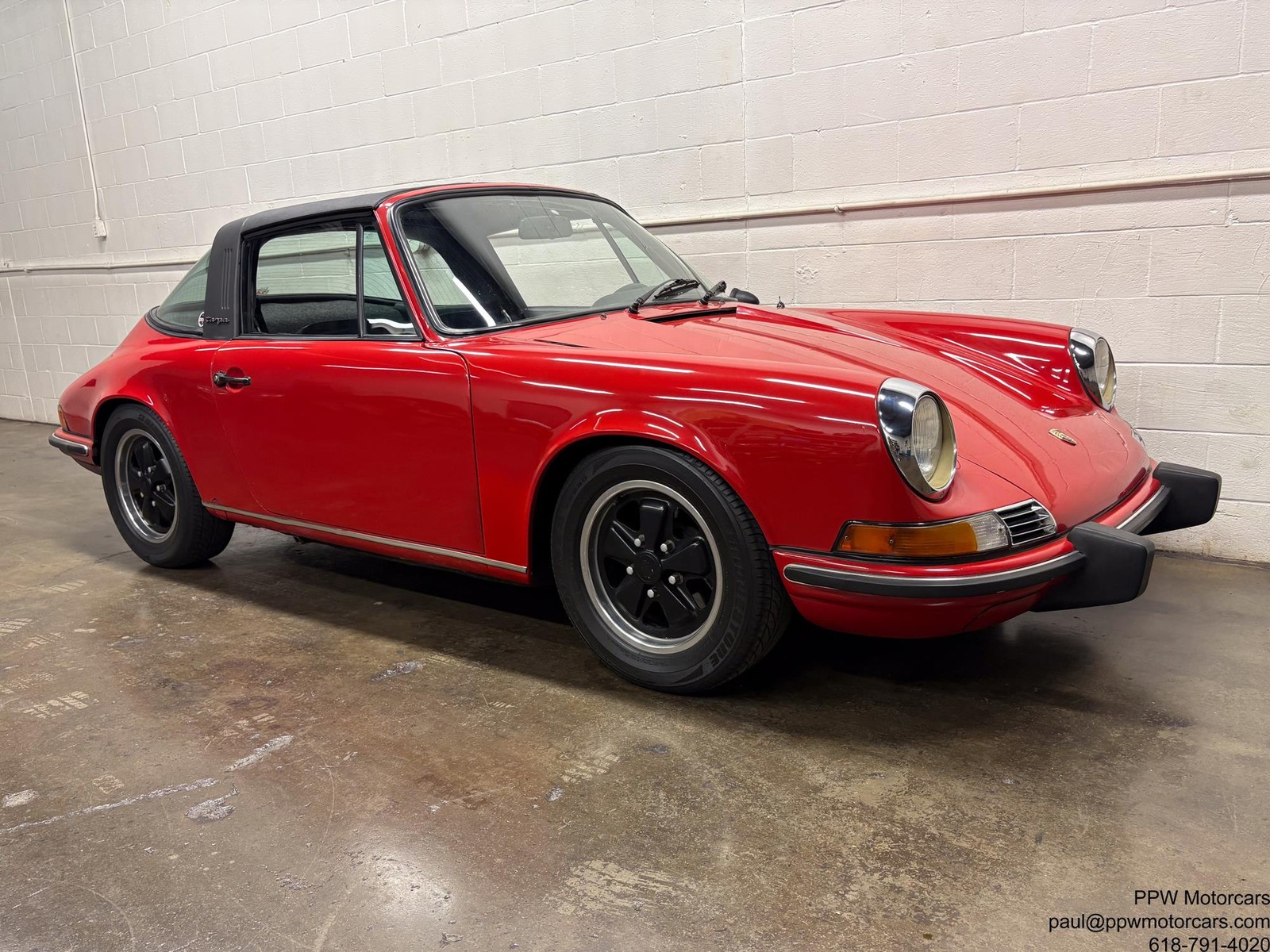 Porsche-911-1973-Targa-19
