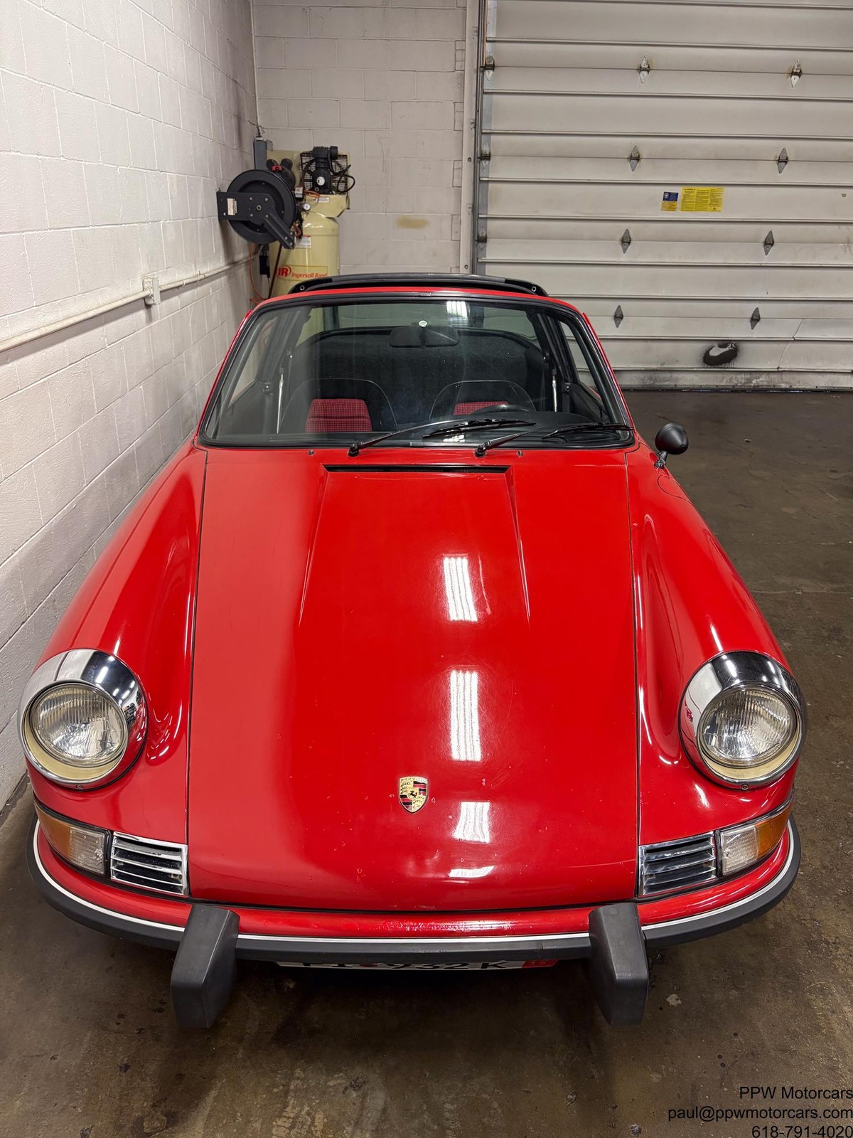 Porsche-911-1973-Targa-25