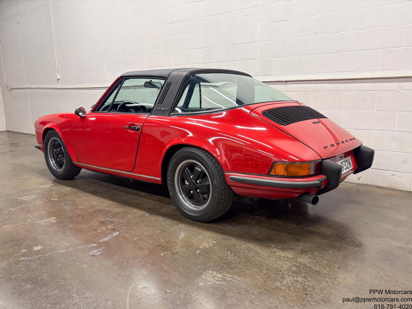 Porsche-911-1973-Targa-8