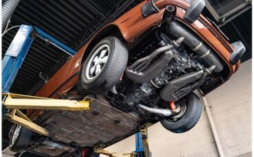 Porsche-911-1974-Coupe-22