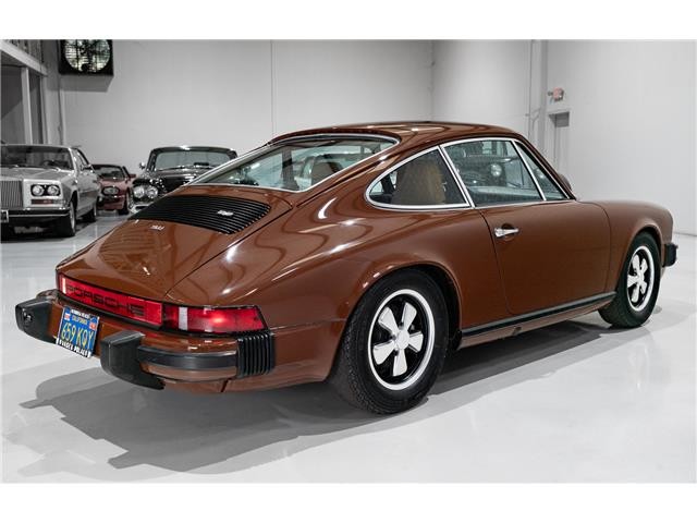 Porsche-911-1974-Coupe-5