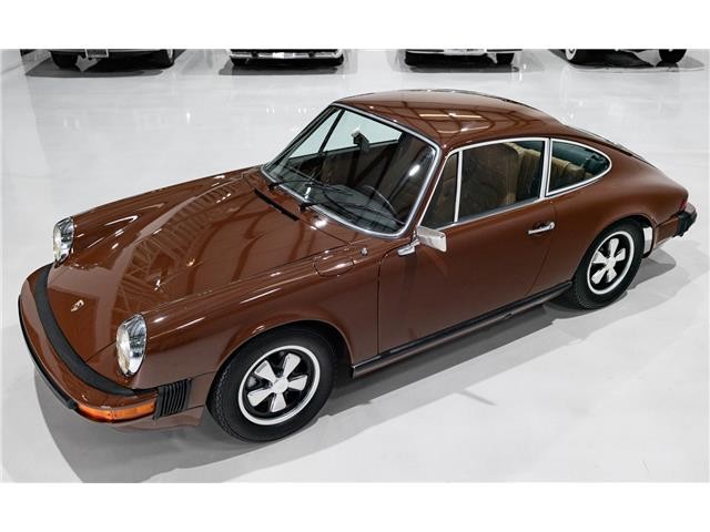 Porsche-911-1974-Coupe-8
