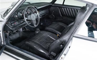 Porsche-911-1976-Coupe-15