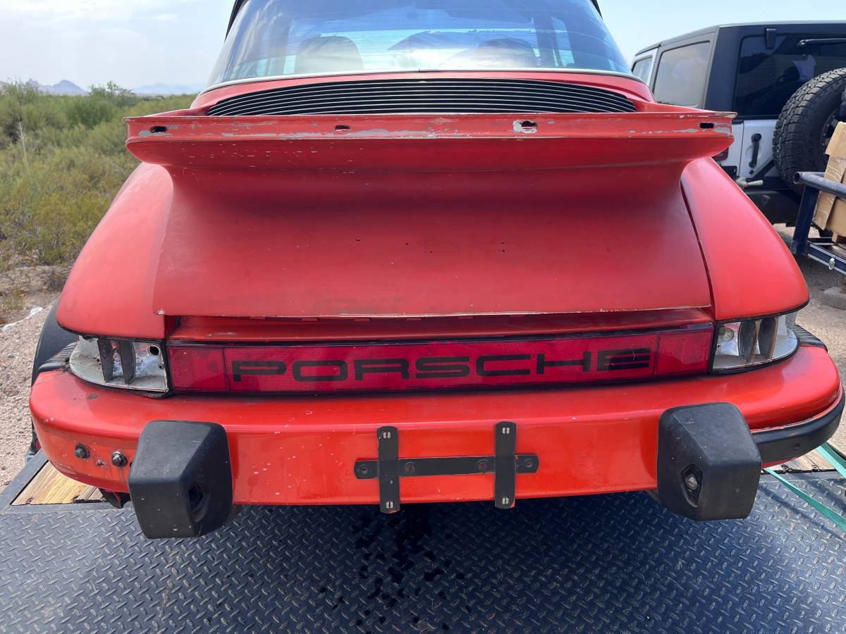 Porsche-911-1977-orange-16