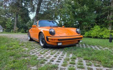 Porsche-911-1977-orange