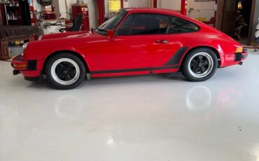 Porsche-911-1982-Coupe-1