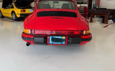 Porsche-911-1982-Coupe-3