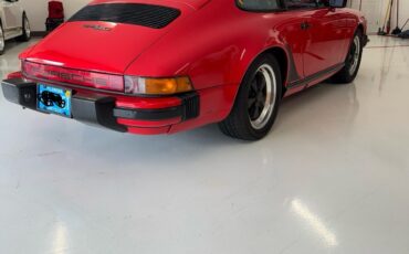 Porsche-911-1982-Coupe-4