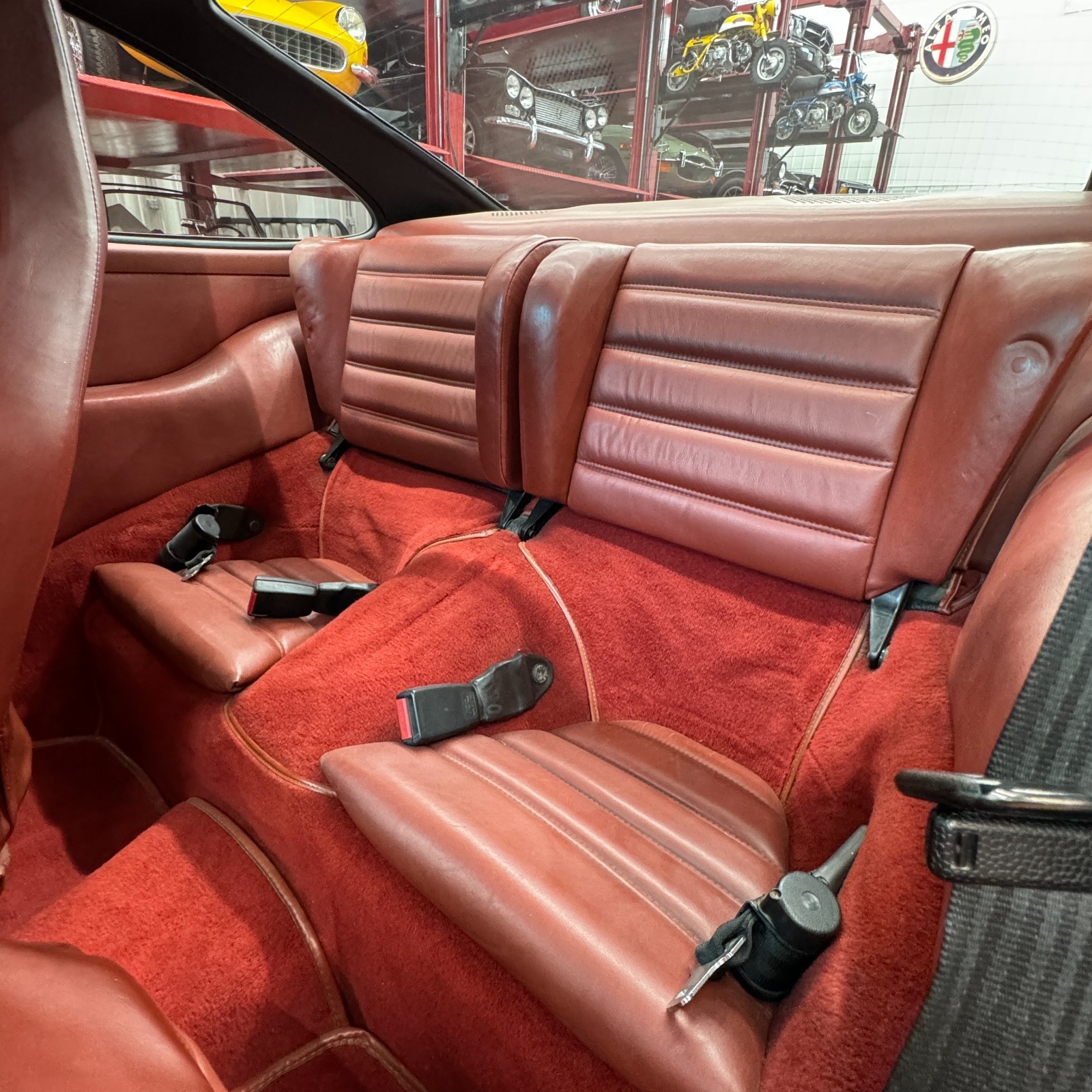Porsche-911-1982-Coupe-6