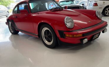 Porsche-911-1982-Coupe-6