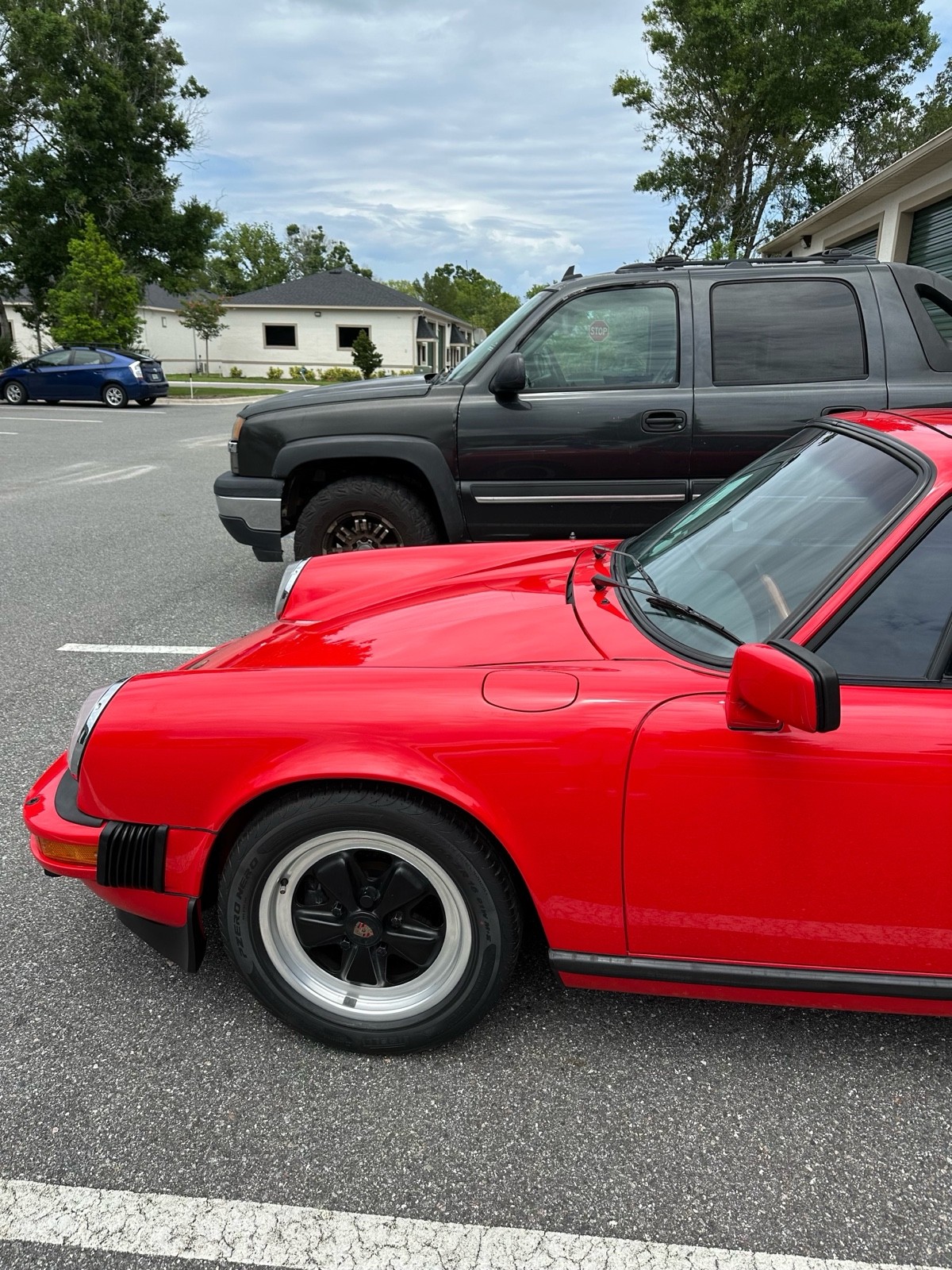 Porsche-911-1982-Coupe-8