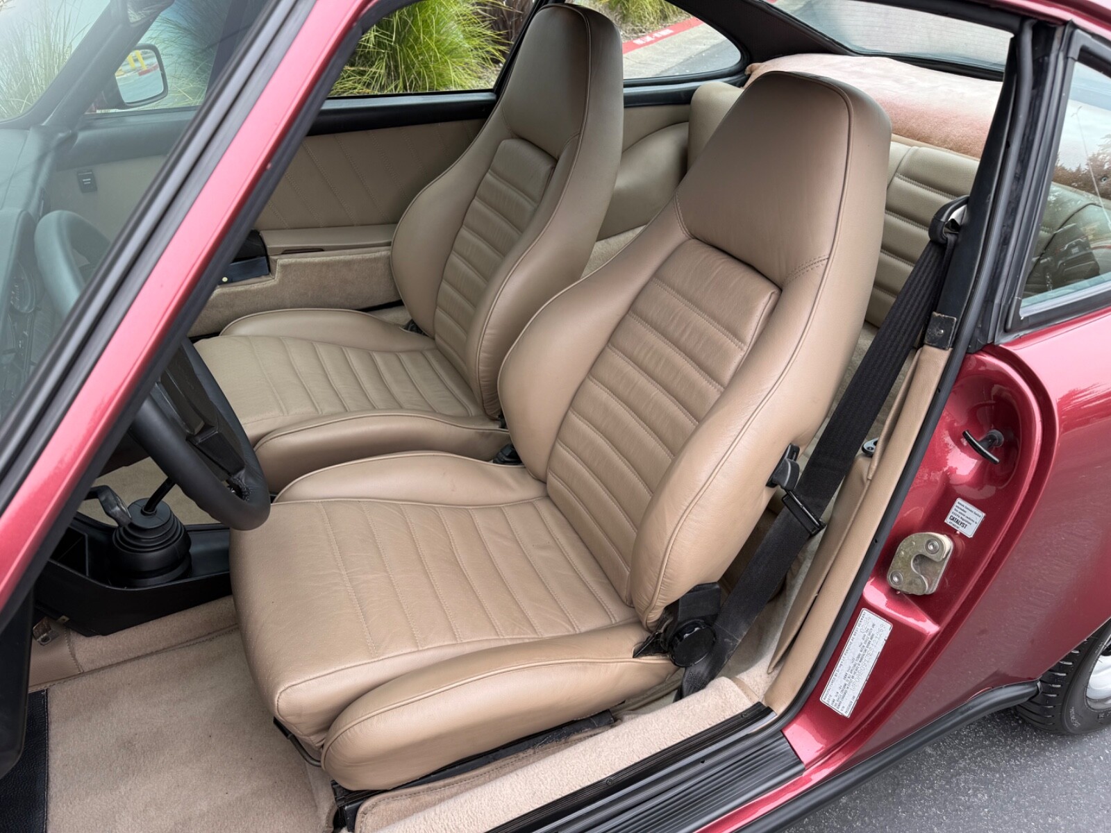 Porsche-911-1984-10
