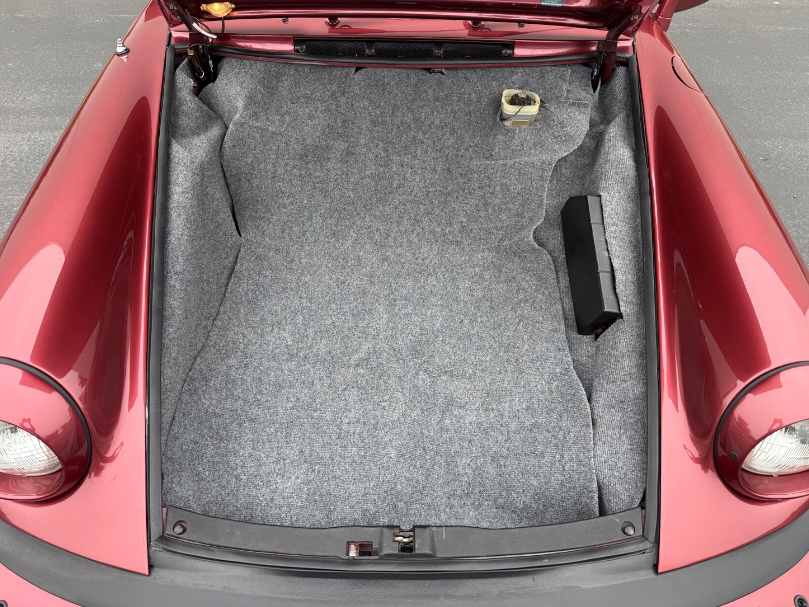 Porsche-911-1984-16