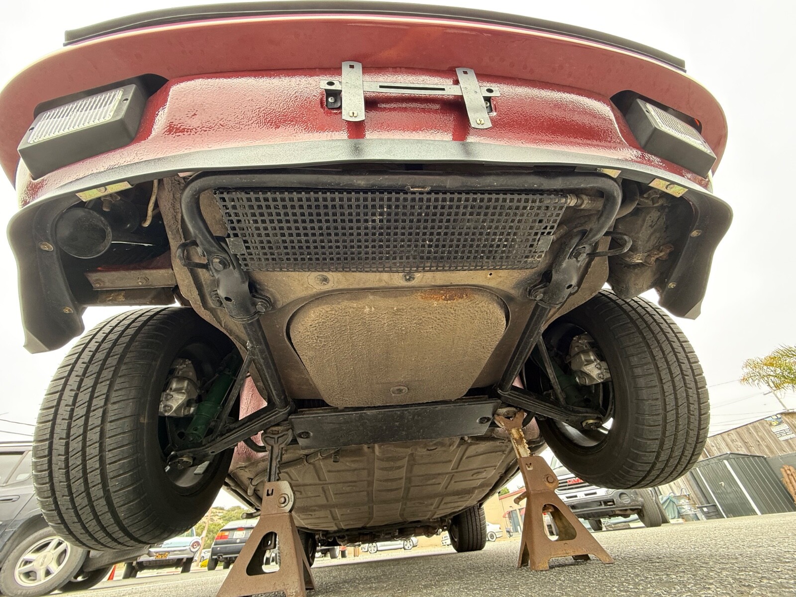 Porsche-911-1984-17