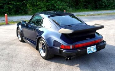 Porsche-911-1988-Coupe-37