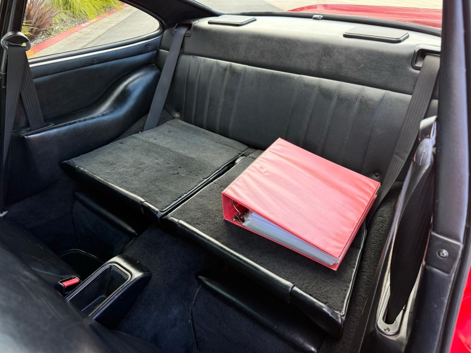 Porsche-911-1989-11