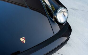 Porsche-911-1989-Coupe-21