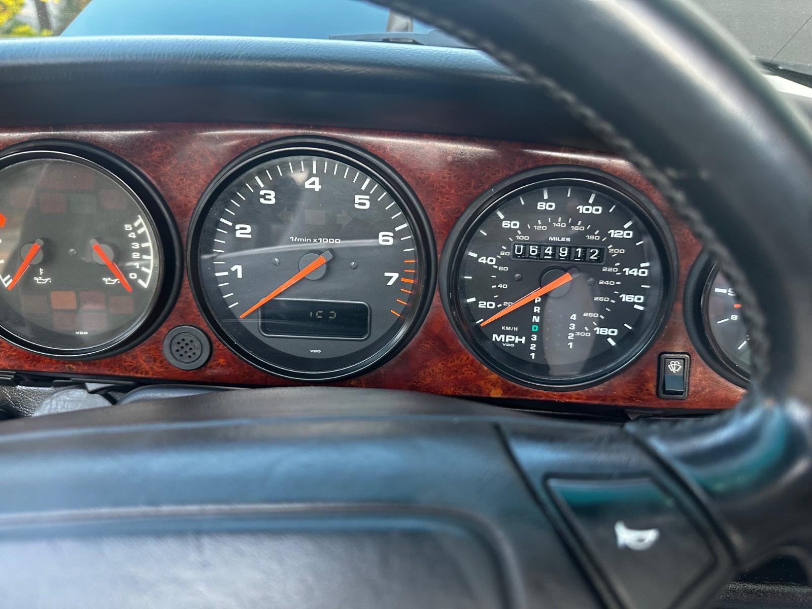 Porsche-911-1990-Convertible-28