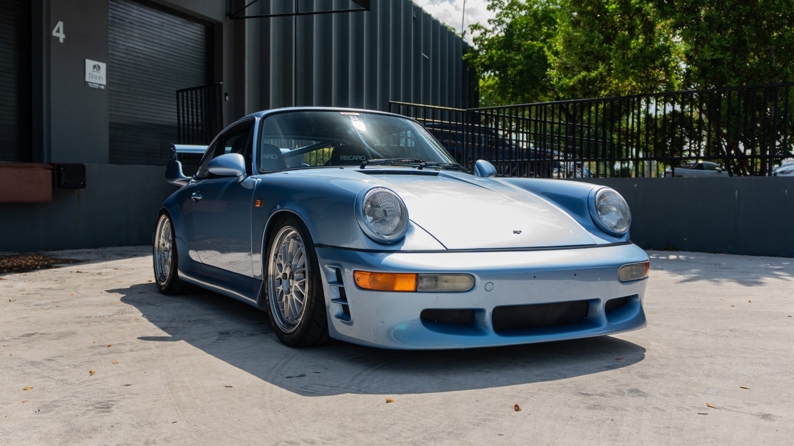 Porsche-911-1991-Coupe-5
