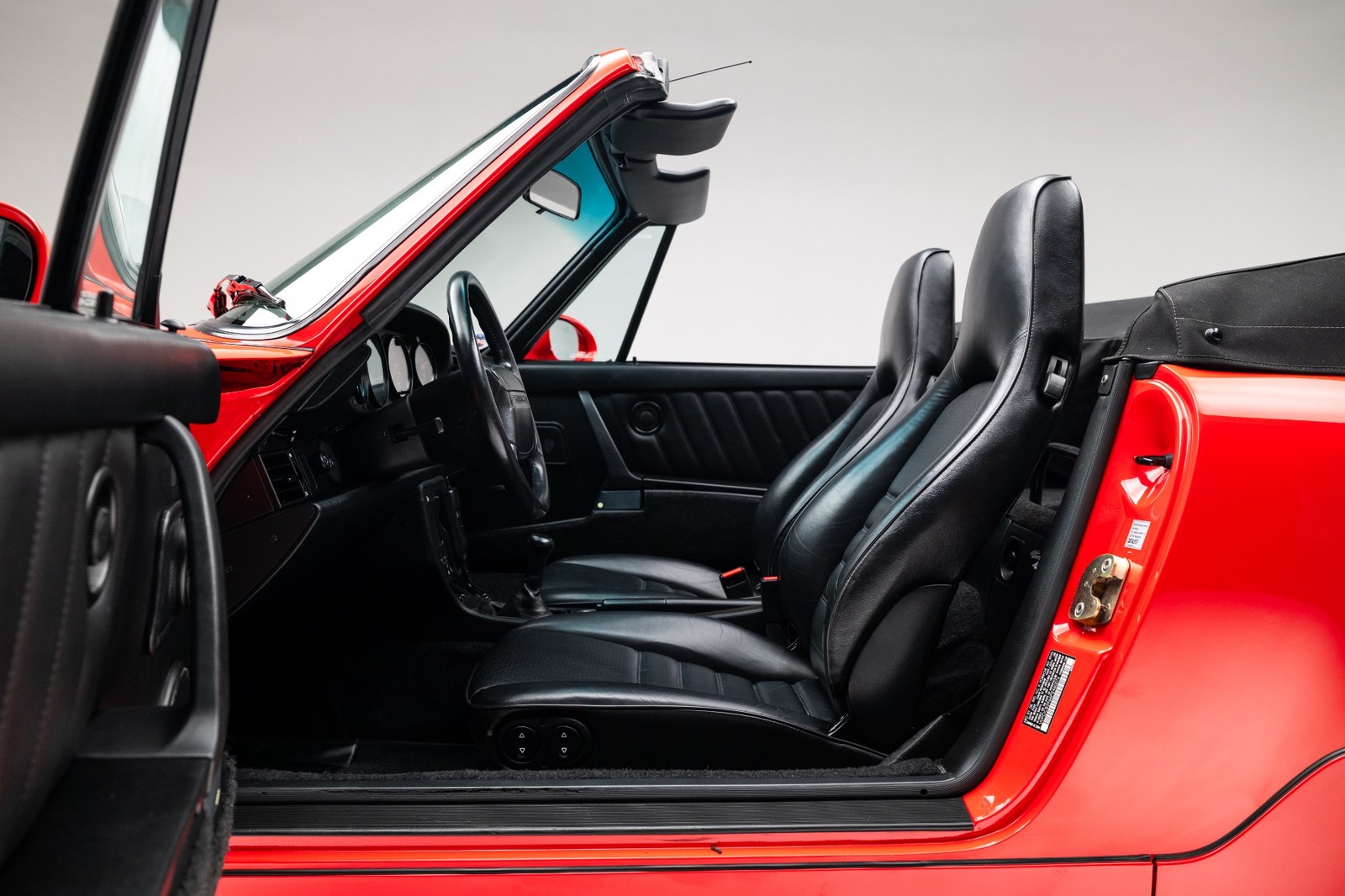 Porsche-911-1993-Convertible-19