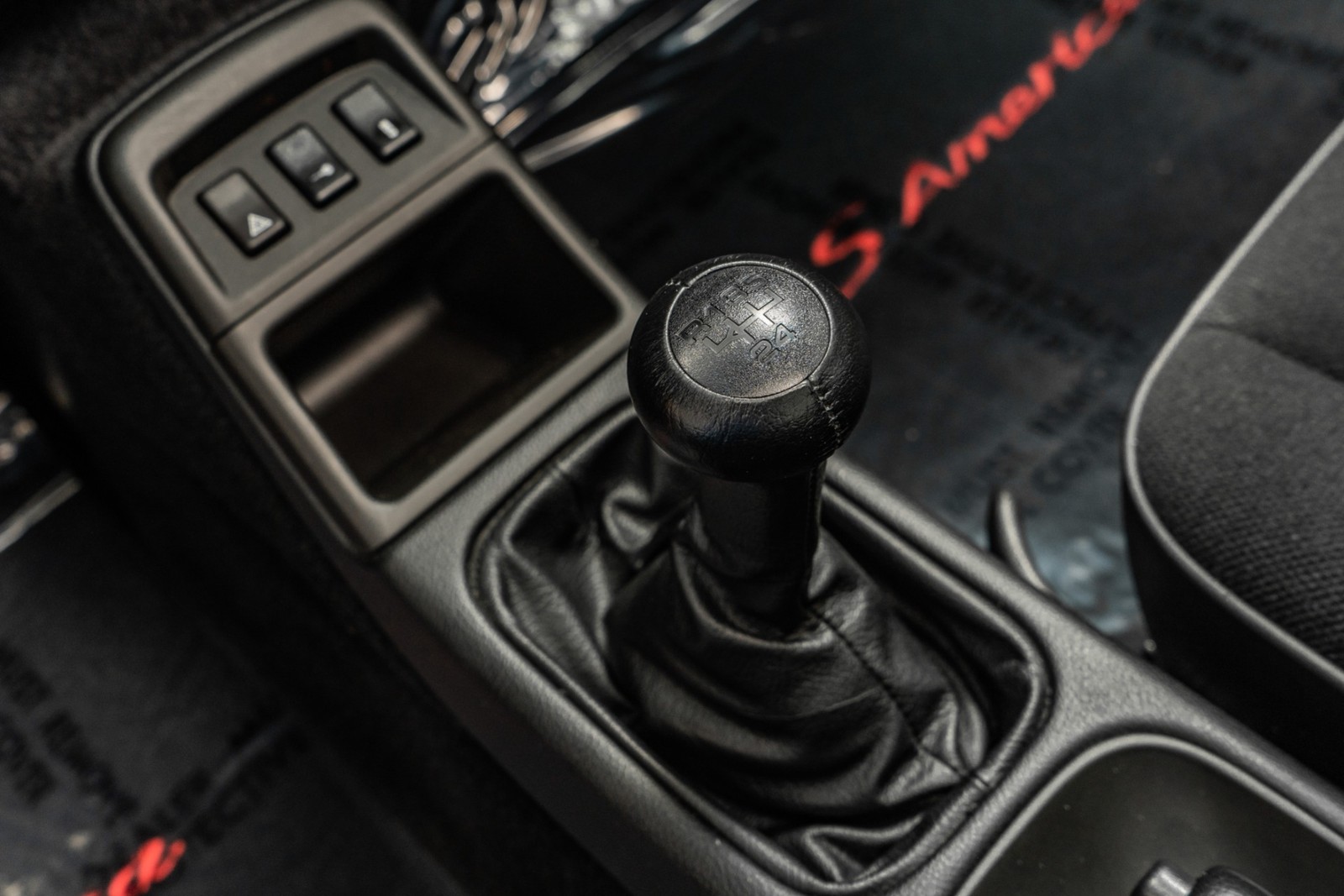 Porsche-911-1993-Coupe-33
