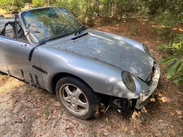 Porsche-911-1995-Coupe-6