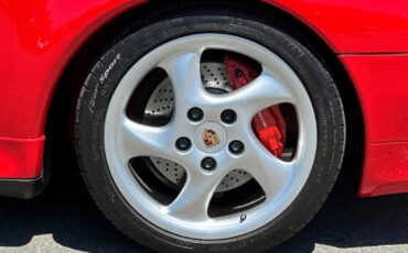 Porsche-911-1996-34