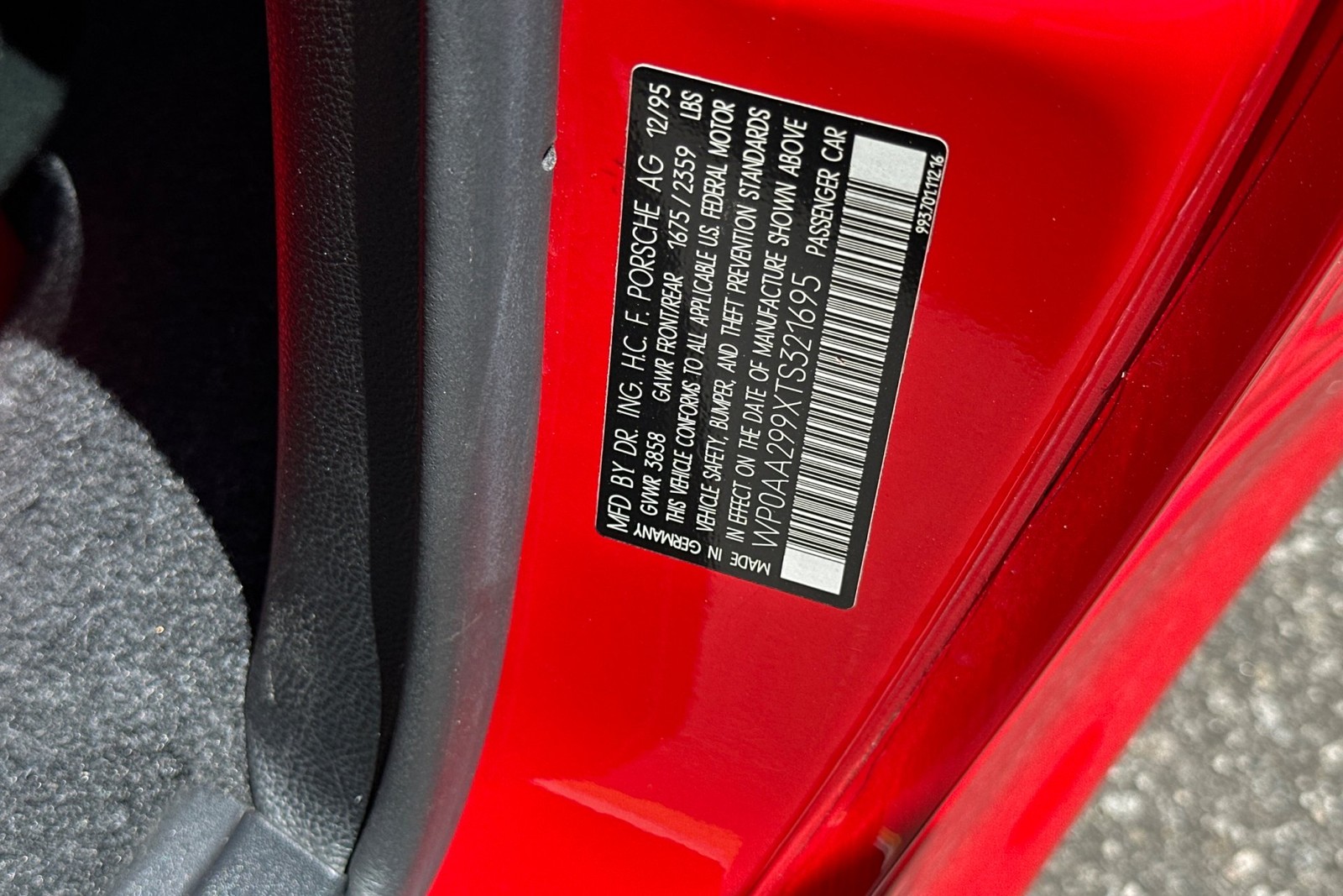 Porsche-911-1996-39